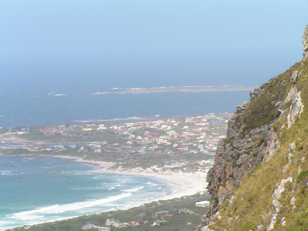 Van Den Berg'S Guesthouse Bettyʼs Bay 외부 사진