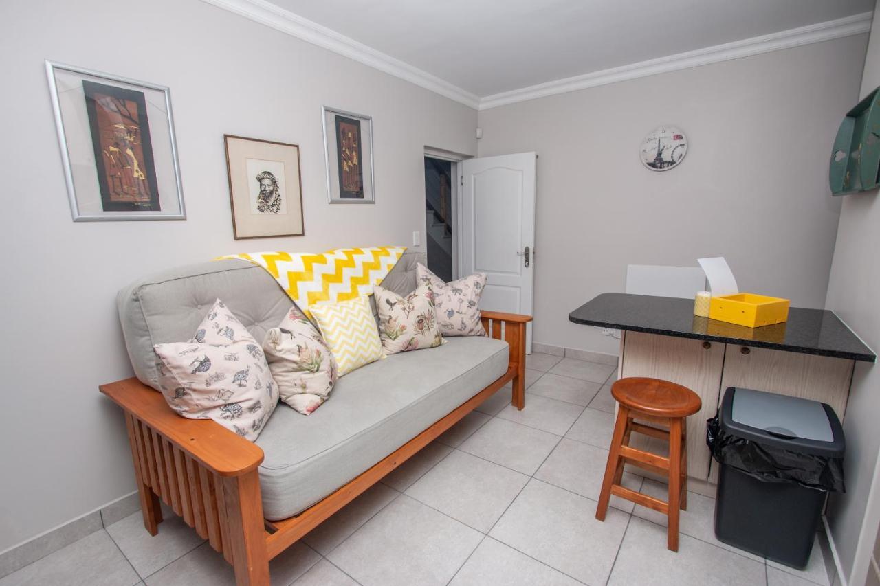 Van Den Berg'S Guesthouse Bettyʼs Bay 외부 사진