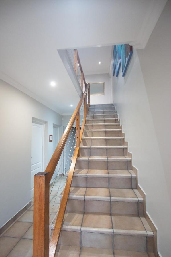 Van Den Berg'S Guesthouse Bettyʼs Bay 외부 사진