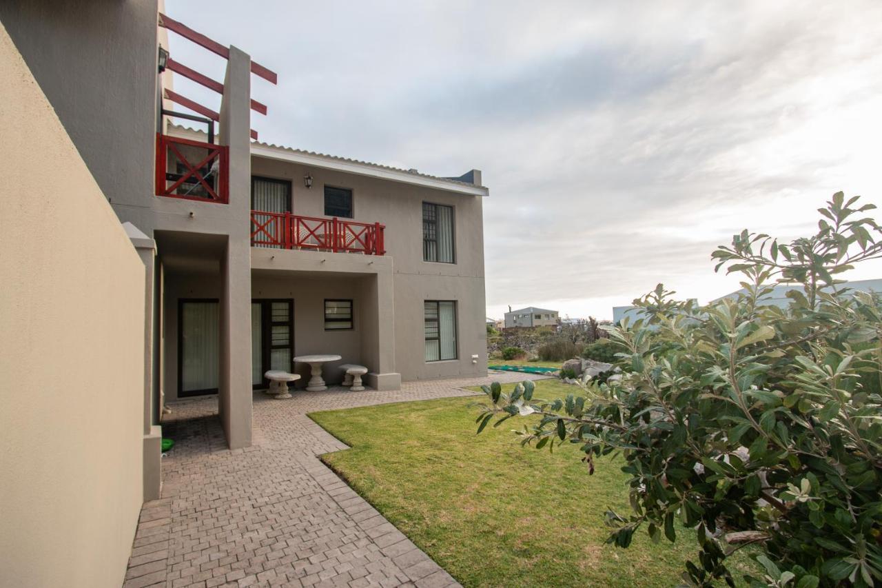 Van Den Berg'S Guesthouse Bettyʼs Bay 외부 사진